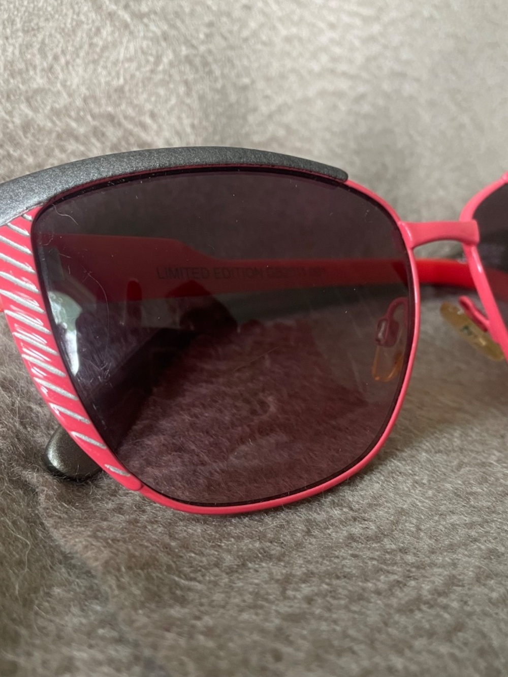 Betsy Johnson Gaga's Workshop Sunglasses - Picture 5 of 16